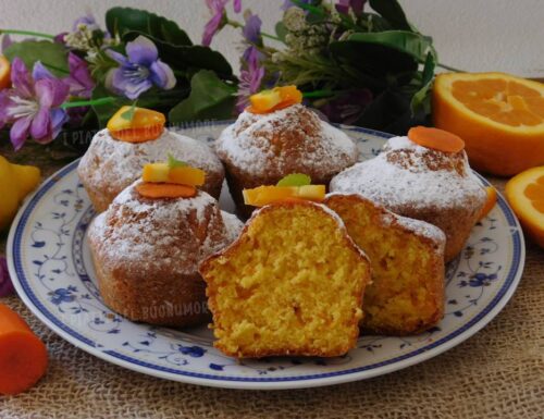 Muffin ace con arancia, carota e limone